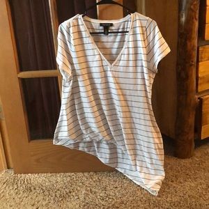 White House black market v neck t-shirt